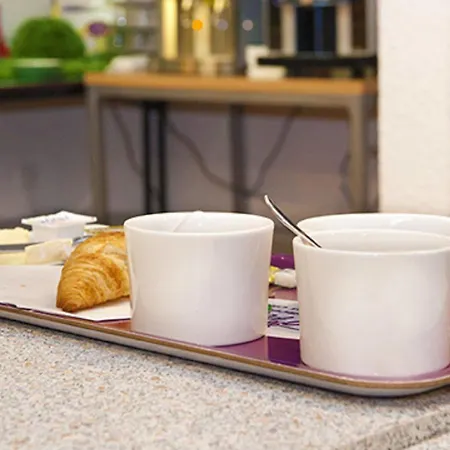 Egg Hotel Gonesse Hotel Gonesse