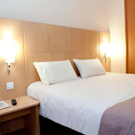 Egg Hotel Gonesse 3* Gonesse